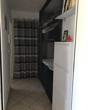 Evy Apartment
